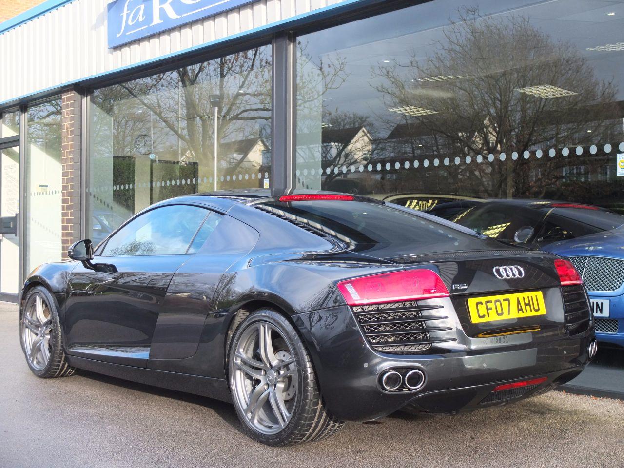 Audi R8 4.2 FSI quattro Coupe Petrol Phantom Black Metallic