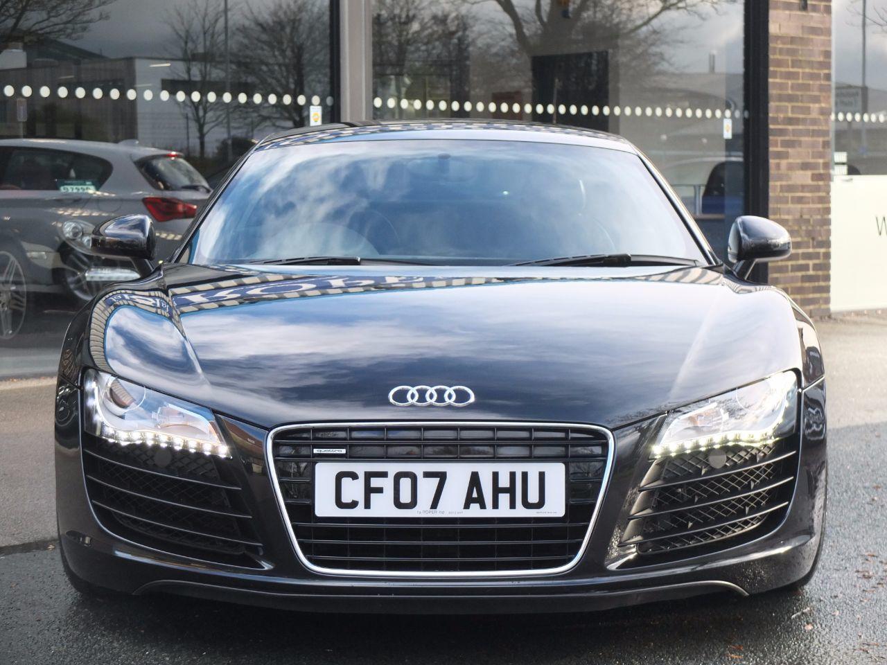 Audi R8 4.2 FSI quattro Coupe Petrol Phantom Black Metallic