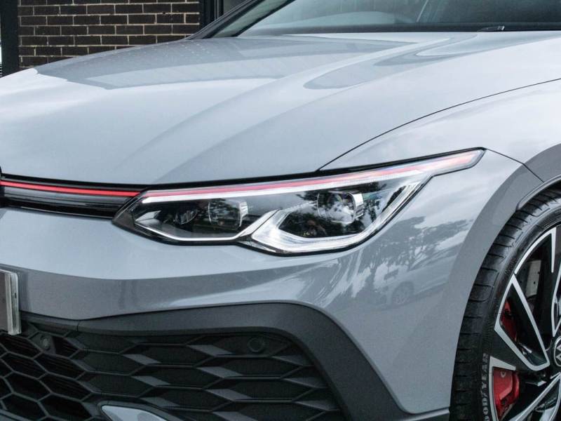 Volkswagen Golf   Registered:2021(21)