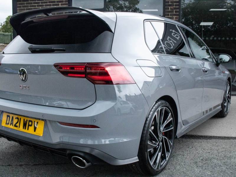 Volkswagen Golf   Registered:2021(21)