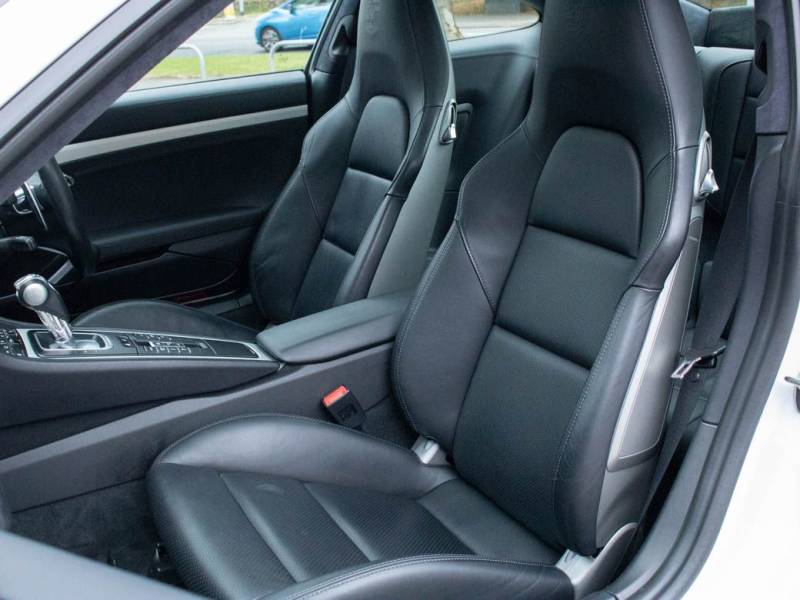 Porsche 911   Registered:2013(63)