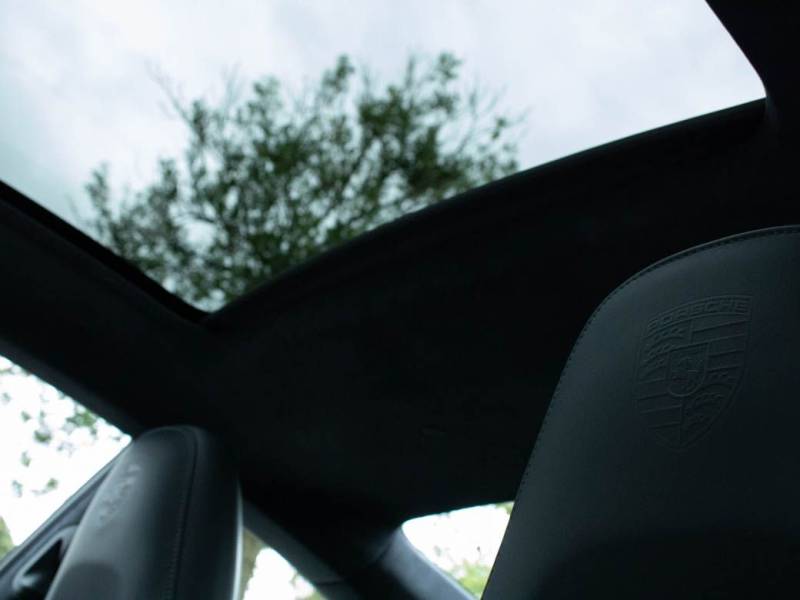 Porsche 911   Registered:2013(63)