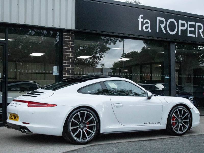 Porsche 911   Registered:2013(63)