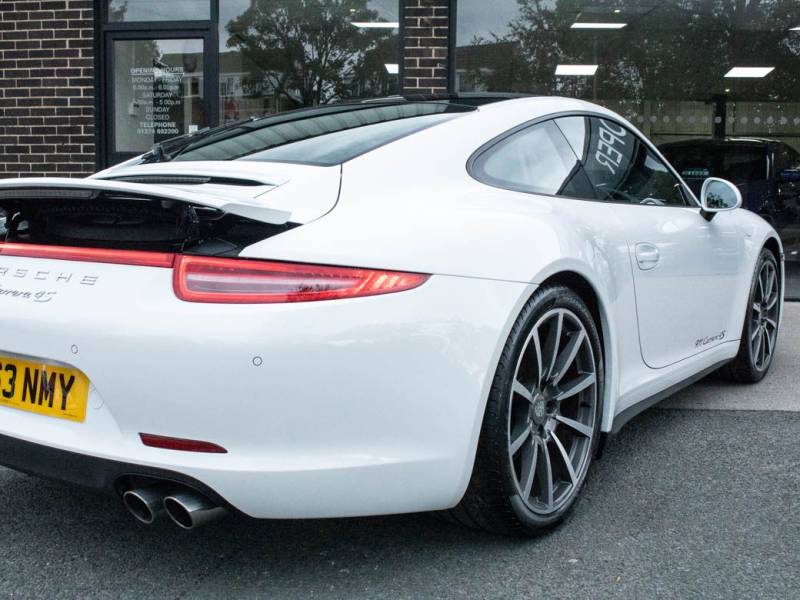 Porsche 911   Registered:2013(63)