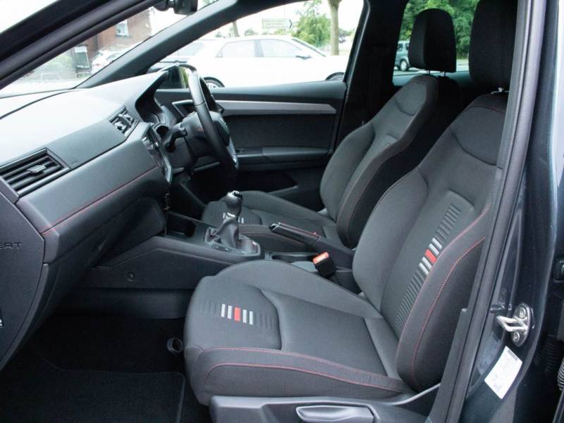 SEAT Ibiza   Registered:2019(69)