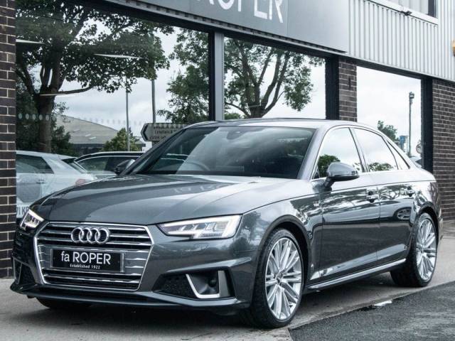 Audi A4 2.0 TFSI 40 S Line S tronic 190ps Saloon Petrol Daytona Grey Metallic