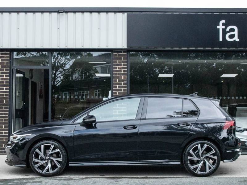 Volkswagen Golf   Registered:2022(72)