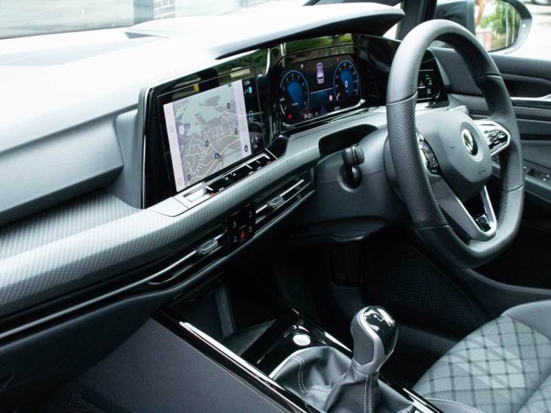 Volkswagen Golf   Registered:2022(72)