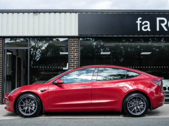 2022 Tesla Model 3 Long Range Dual Motor AWD Auto