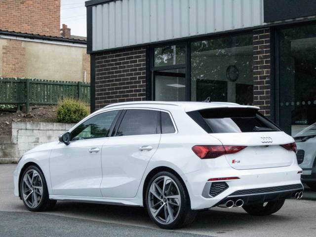 2022 Audi S3 Sportback 2.0 TFSI quattro S tronic 310ps