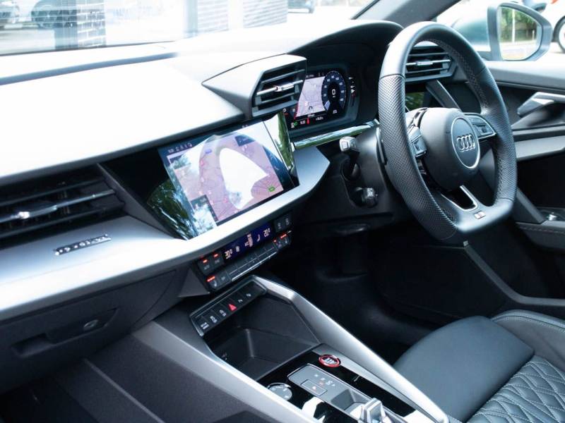 Audi S3 Sportback   Registered:2022(22)