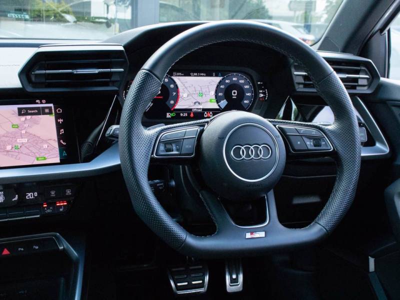 Audi S3 Sportback   Registered:2022(22)