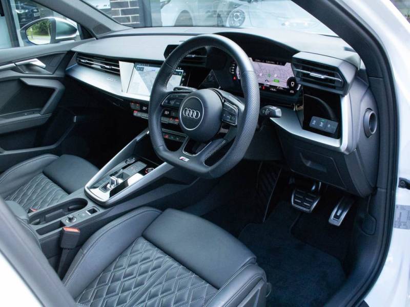 Audi S3 Sportback   Registered:2022(22)