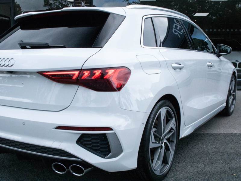 Audi S3 Sportback   Registered:2022(22)