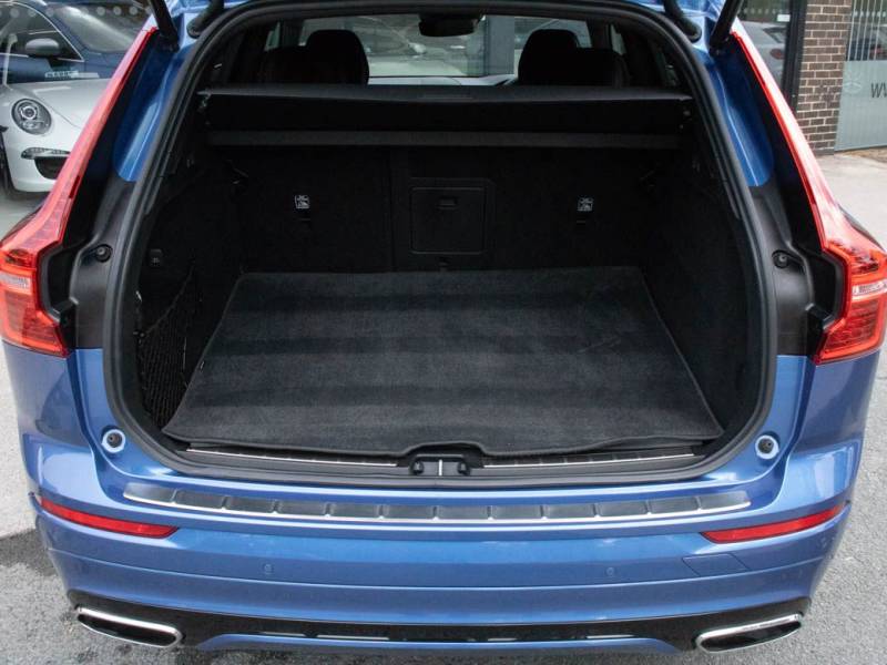 Volvo XC60   Registered:2019(19)