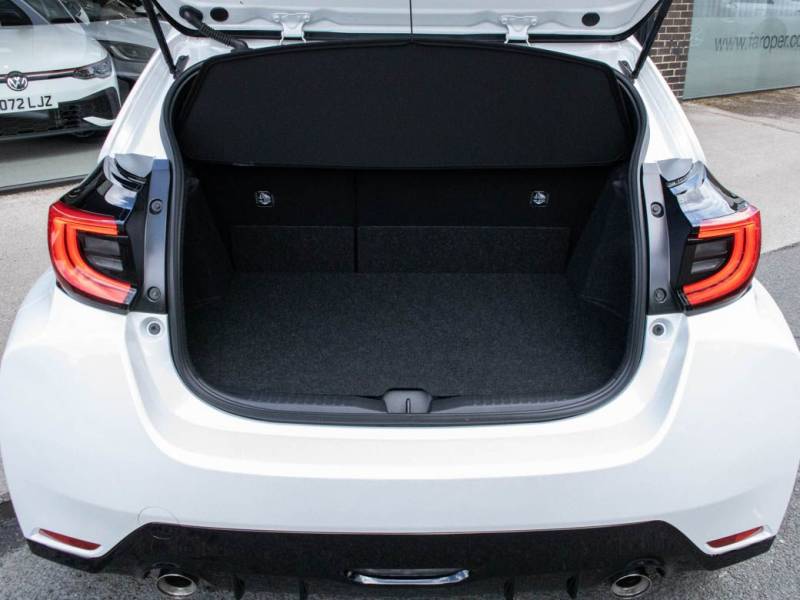 Toyota Gr Yaris   Registered:2022(72)