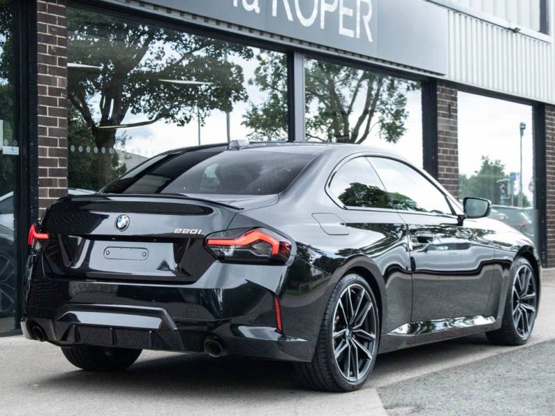 BMW 2 Series   Registered:2022(72)