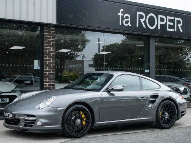 Porsche 911   Registered:2010(10)