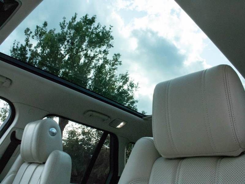 Land Rover Range Rover   Registered:2015(65)