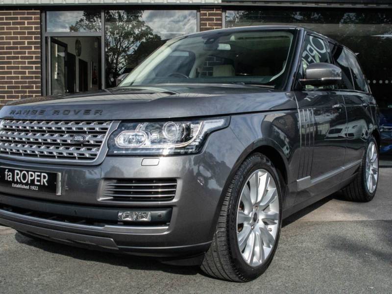 Land Rover Range Rover   Registered:2015(65)