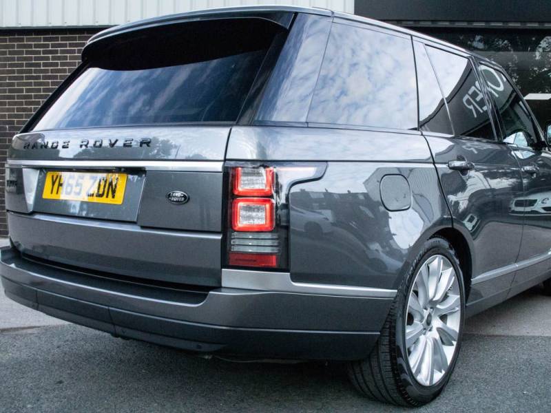 Land Rover Range Rover   Registered:2015(65)