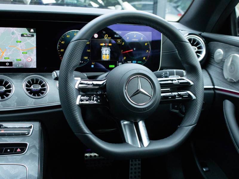 Mercedes Benz E Class   Registered:2022(22)