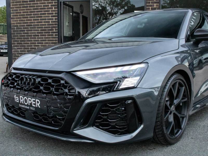Audi RS3   Registered:2022(22)