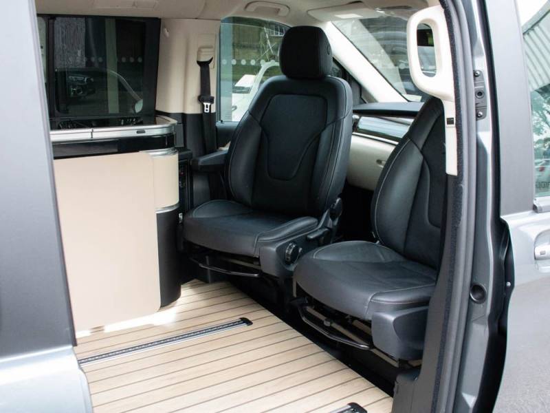 Mercedes Benz V Class   Registered:2021(21)