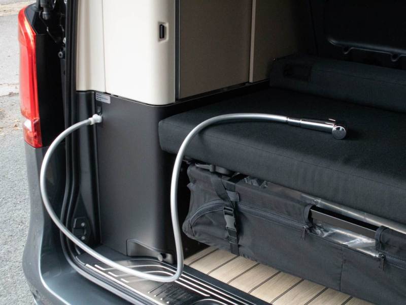 Mercedes Benz V Class   Registered:2021(21)