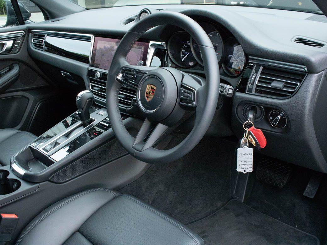Porsche Macan 2.9T V6 S PDK 4WD 380ps Estate Petrol Volcano Grey Metallic