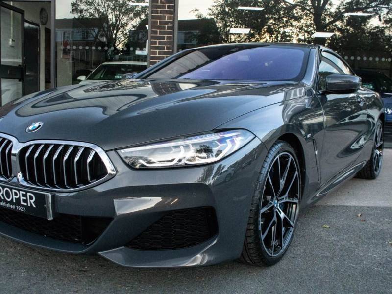BMW 8 Series   Registered:2019(19)