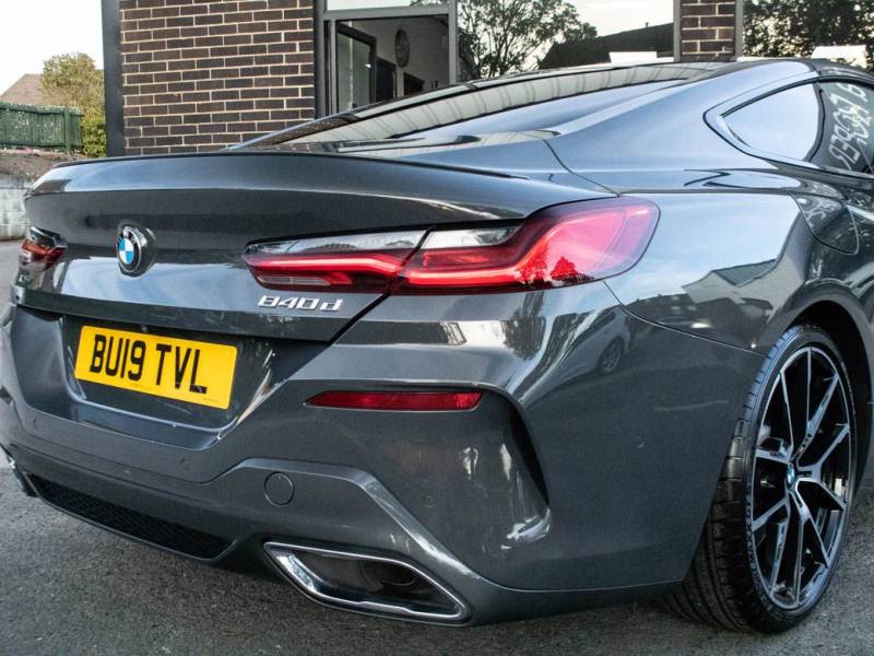 BMW 8 Series   Registered:2019(19)