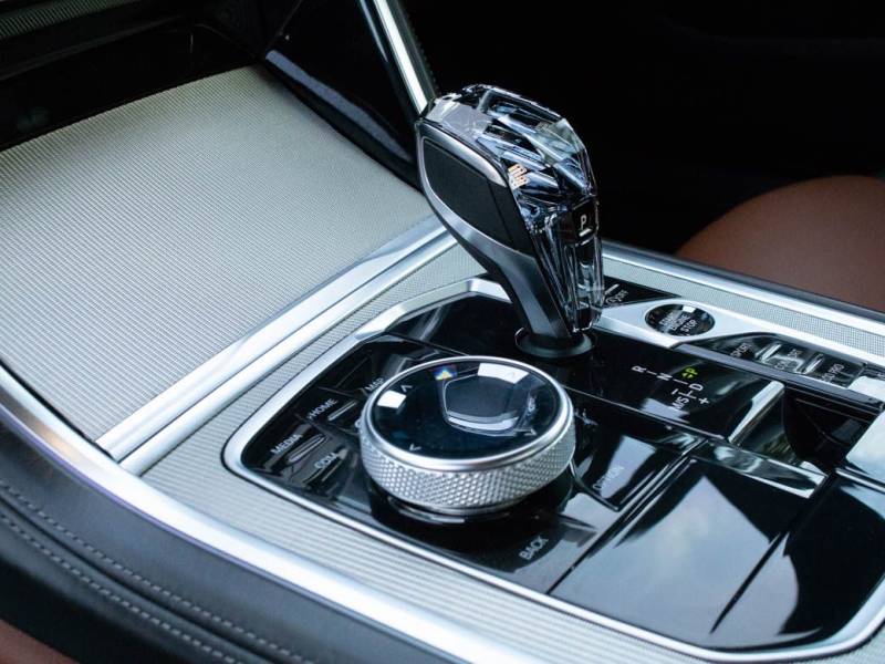 BMW 8 Series   Registered:2019(19)