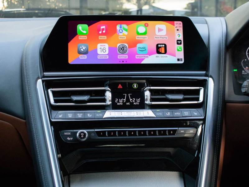 BMW 8 Series   Registered:2019(19)