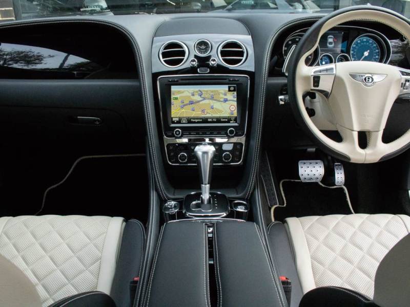 Bentley Continental GT   Registered:2016(16)