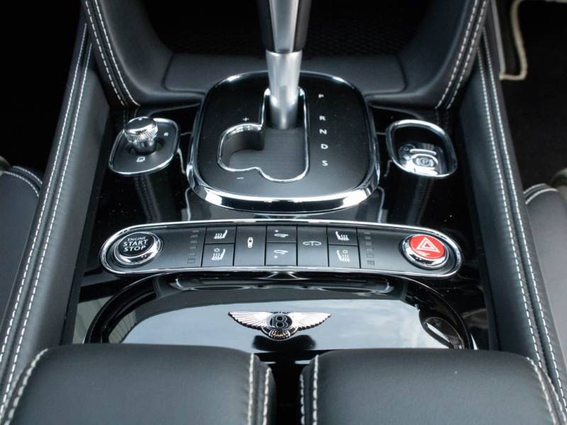 Bentley Continental GT   Registered:2016(16)