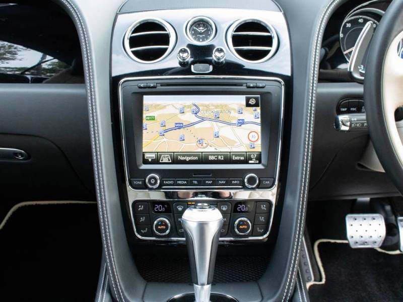 Bentley Continental GT   Registered:2016(16)