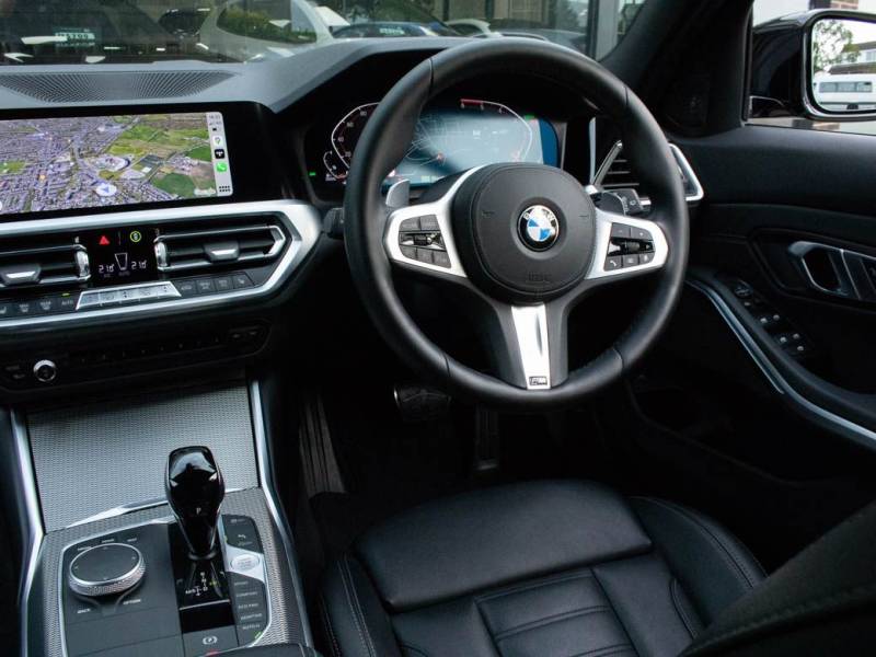 BMW 3 Series   Registered:2019(69)