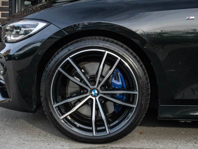 BMW 3 Series   Registered:2019(69)