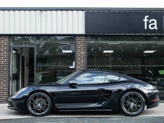 2019 Porsche 718 Cayman 2.0 'T' PDK 300ps