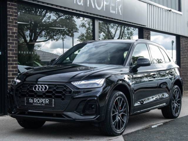 Audi Q5 2.0TDI MHEV 40 Edition 1 quattro S tronic Estate Diesel Mythos Black Metallic
