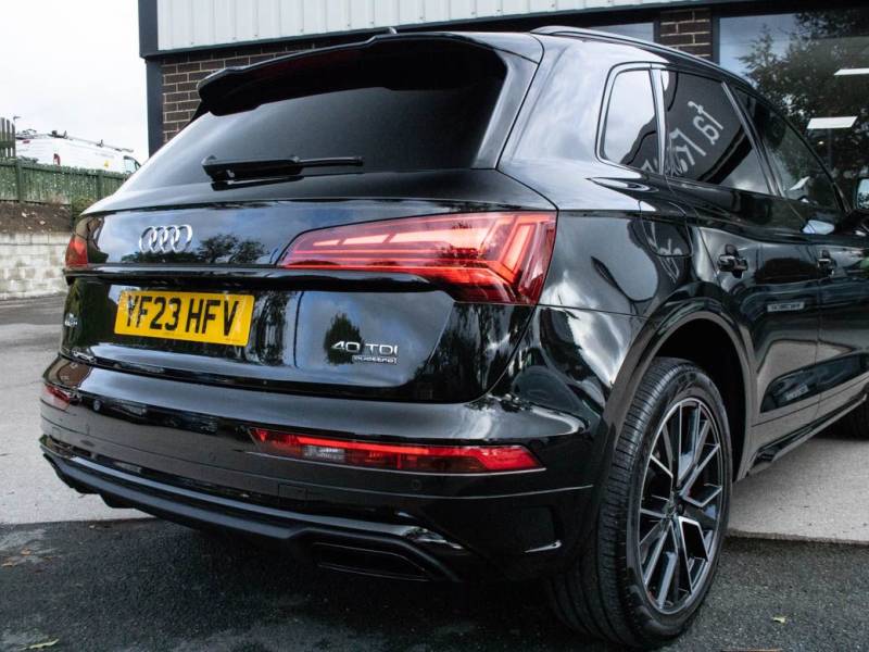 Audi Q5   Registered:2023(23)