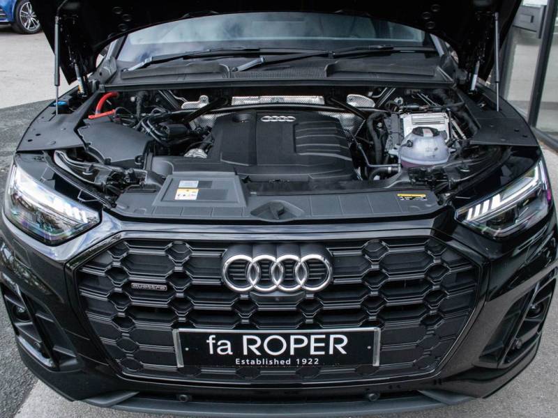 Audi Q5   Registered:2023(23)