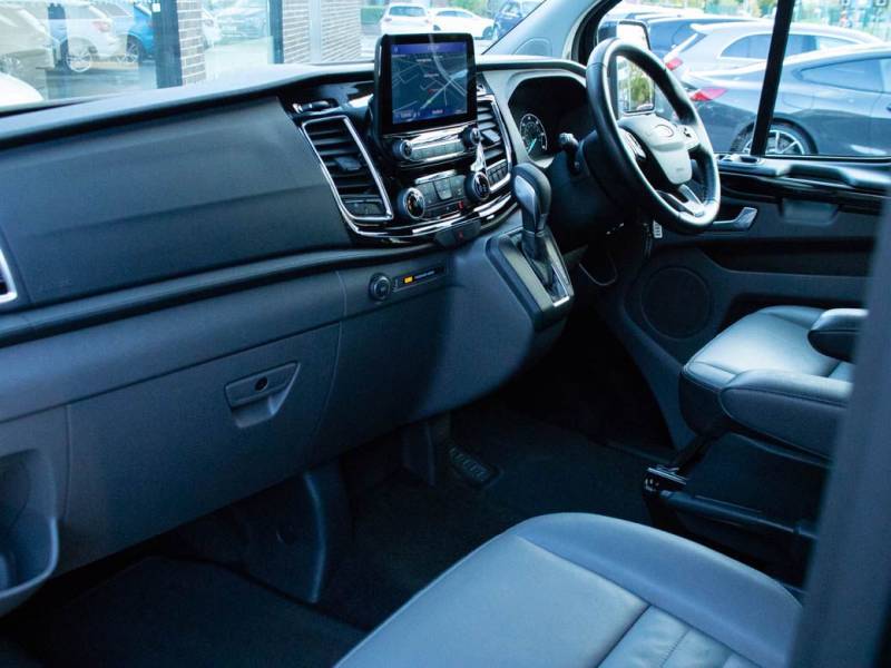 Ford Transit Custom   Registered:2021(21)