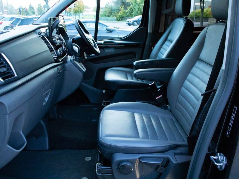 Ford Transit Custom   Registered:2021(21)