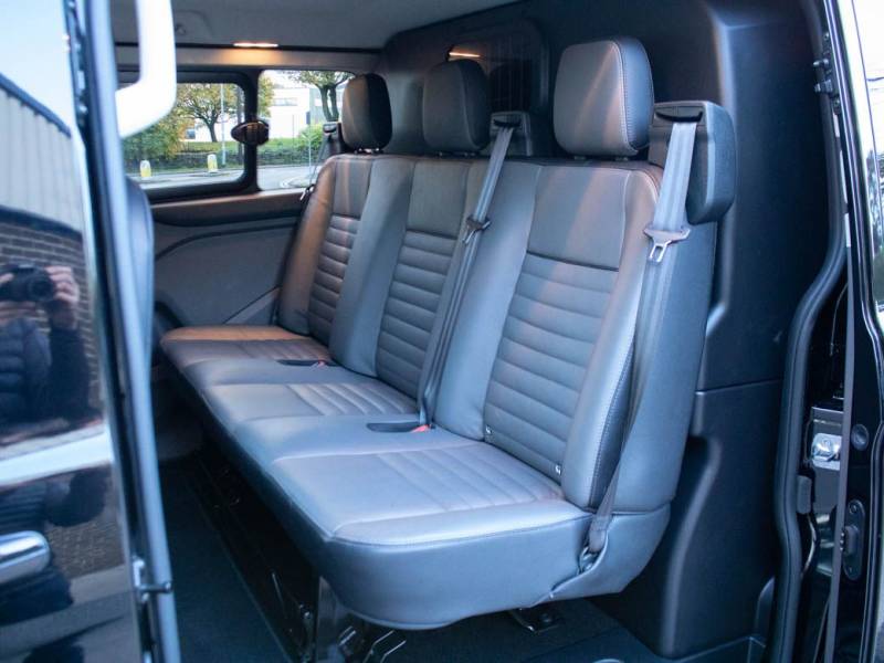 Ford Transit Custom   Registered:2021(21)