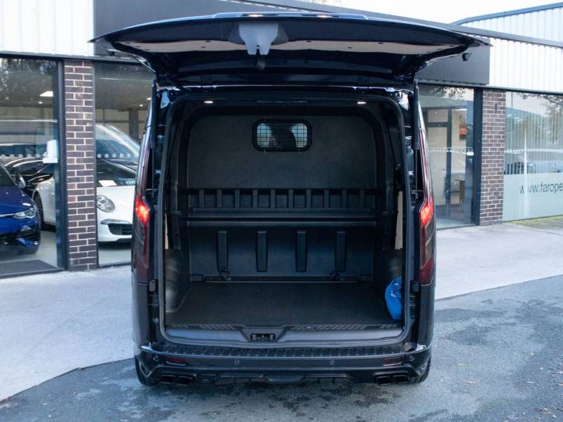 Ford Transit Custom   Registered:2021(21)