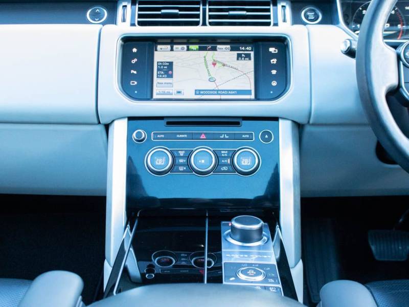 Land Rover Range Rover   Registered:2016(66)