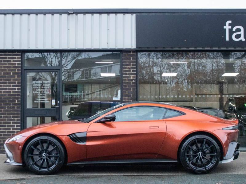 Aston Martin Vantage   Registered:2019(69)