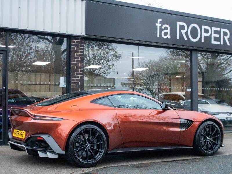 Aston Martin Vantage   Registered:2019(69)